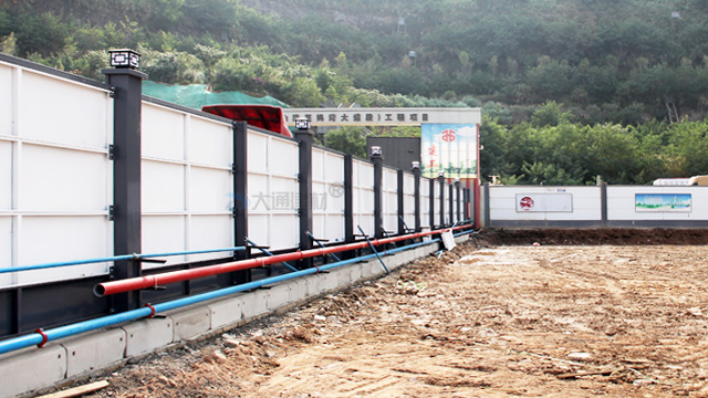 A類烤漆鋼圍擋2.5米高半龍骨款-深圳工程項目圍擋-A/B/C類圍擋-深圳市大通建材有限公司鋼圍擋生產定制廠家