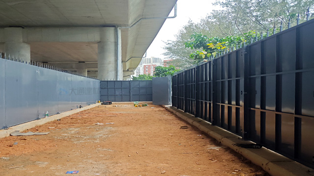 新型鋼結構烤漆圍擋定制款-深圳市道路整改工程圍擋施工<