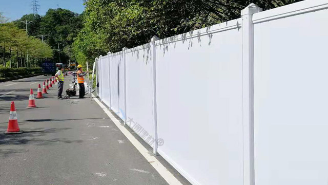 道路施工PVC圍擋-市政標準PVC圍擋工程案例<