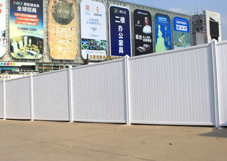 PVC施工圍擋安裝-深圳市龍崗區布吉街道賽格ECO中心-PVC圍擋-深圳市大通建材有限公司鋼圍擋生產定制廠家