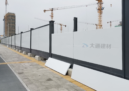 A類烤漆鋼圍擋半龍骨款-深圳建筑項目工程施工圍擋案例-A/B/C類圍擋-深圳市大通建材有限公司鋼圍擋生產(chǎn)定制廠家